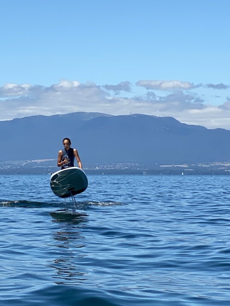 Foil on Lake Geneva - Copyright Domaine Les Cedres du Leman